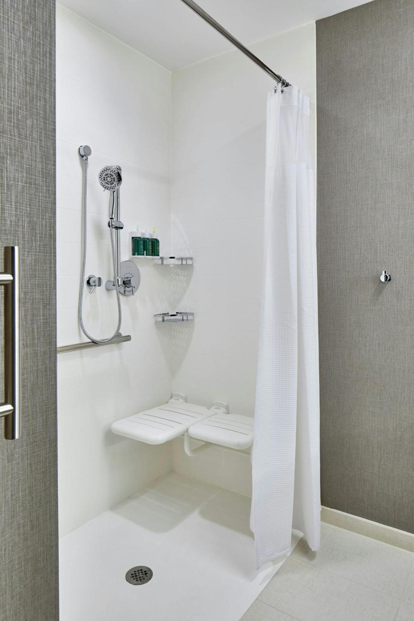 Springhill Suites Charlotte At Carowinds Exterior photo