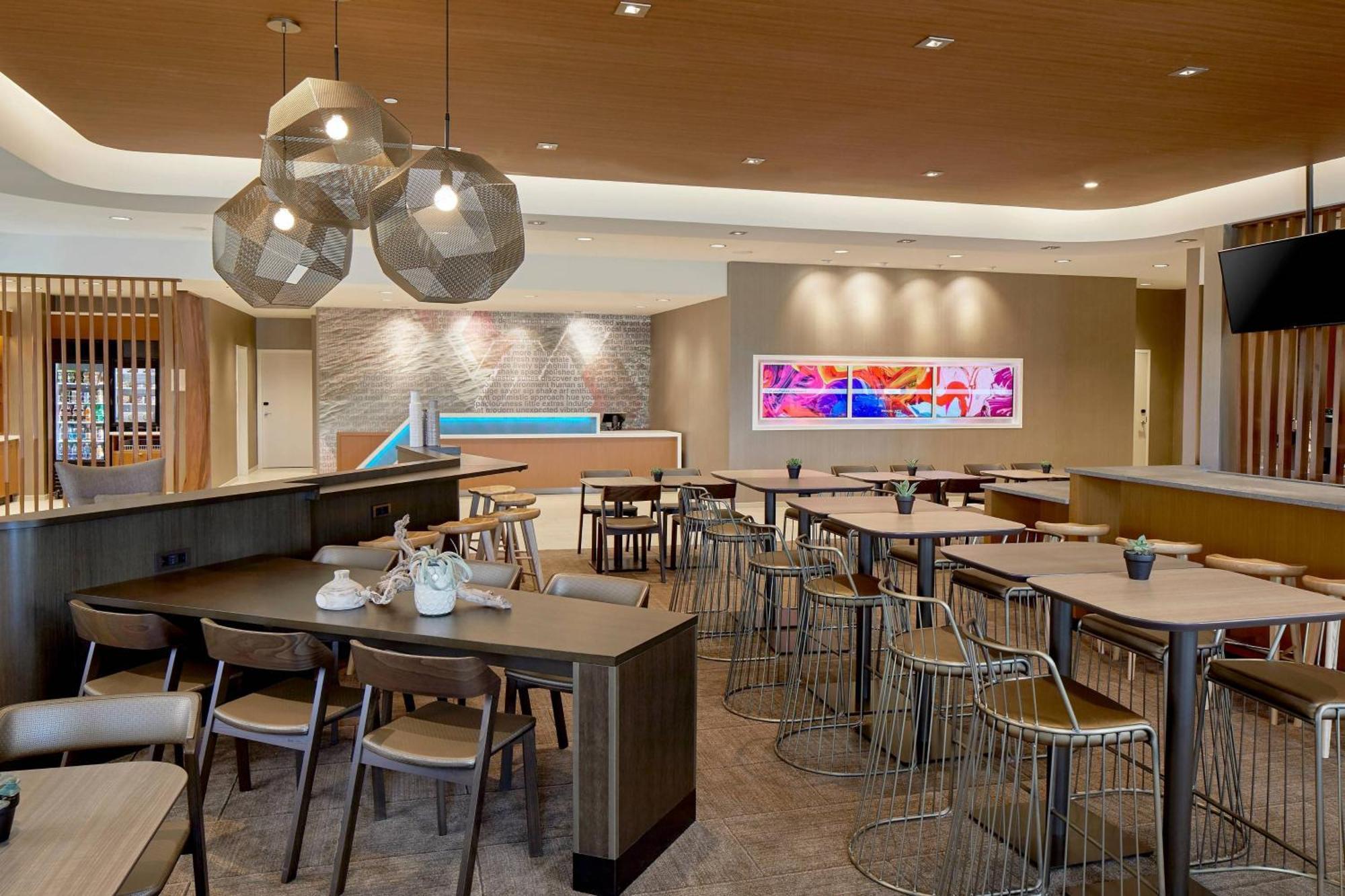 Springhill Suites Charlotte At Carowinds Exterior photo